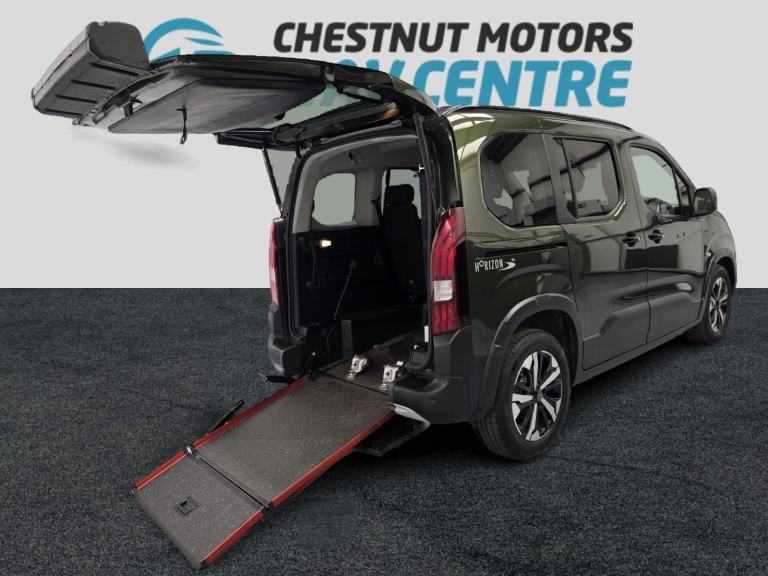 Automatic Peugeot Rifter WAV Wheelchair Access 1.5 Diesel 3 Seats 6K Miles 2025