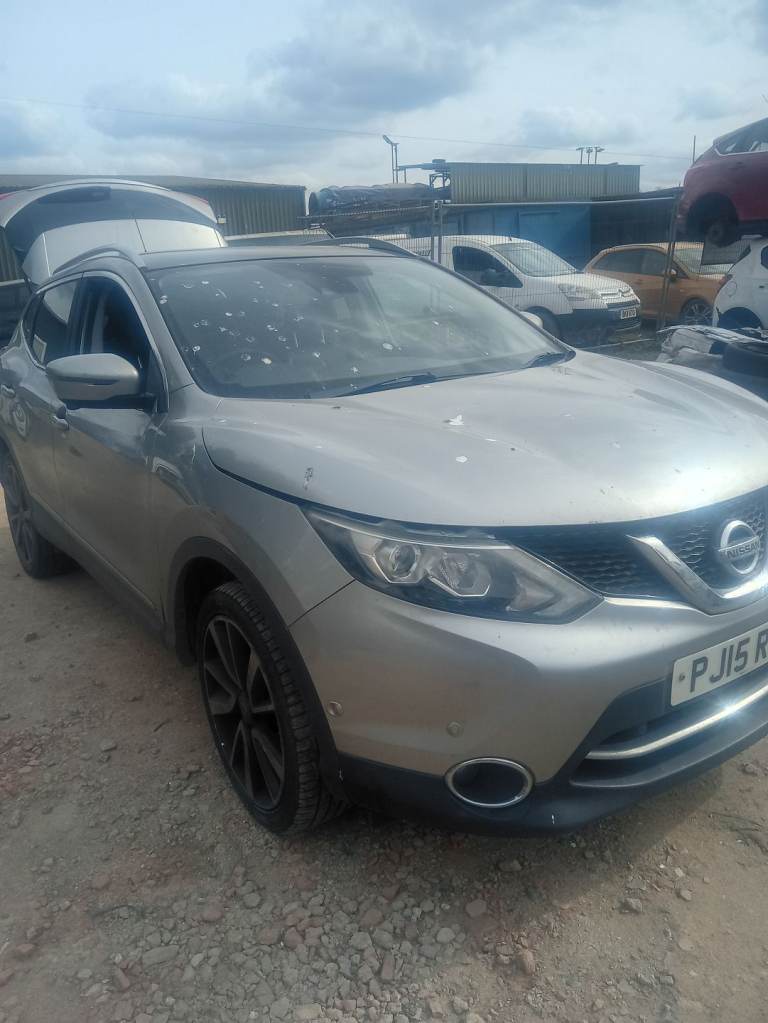 BREAKING, j11 nissan qashqai 