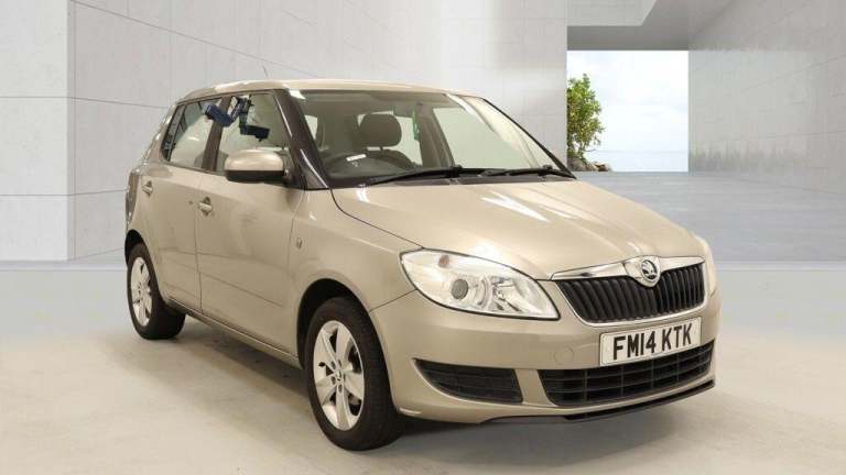 2014 Skoda Fabia 1.2 12V SE 5dr HATCHBACK PETROL Manual