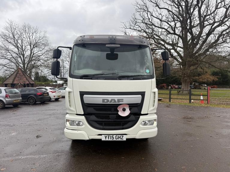 DAF LF 210 BEAVER TAIL WITH WINCH