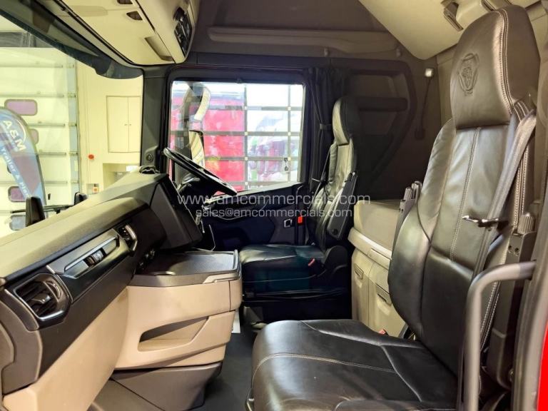 2019 (19) SCANIA S580 6X2 MIDLIFT HIGH CAB V8