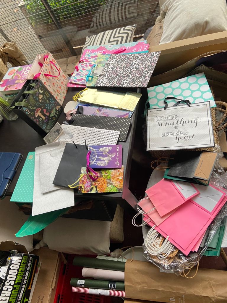 Mixed gift bags and wrapping paper worth more than £100