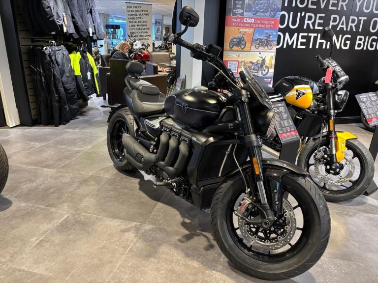 BRAND NEW ROCKET 3 STORM GT IN MATT SAPHIRE BLACK / SATIN PACIFIC BLUE