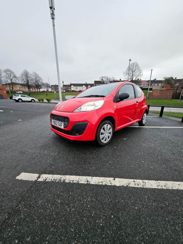 Peugeot, 107, Hatchback, 2012, Manual, 998 (cc), 3 doors
