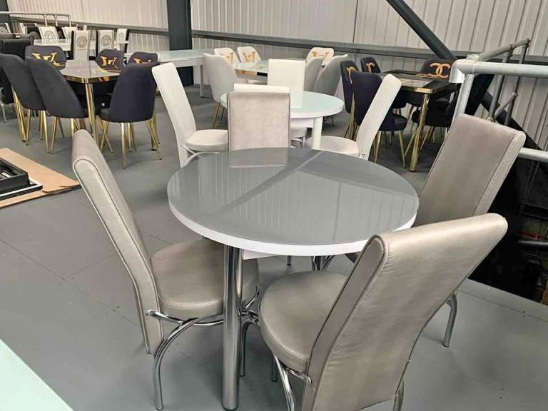6-Seater Dining Table with 6 Chairs 🪑🍽️