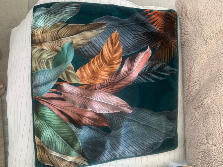 Pair of Decorative Green Velvet Cushion covers with Leaf Pattern – Good Condition