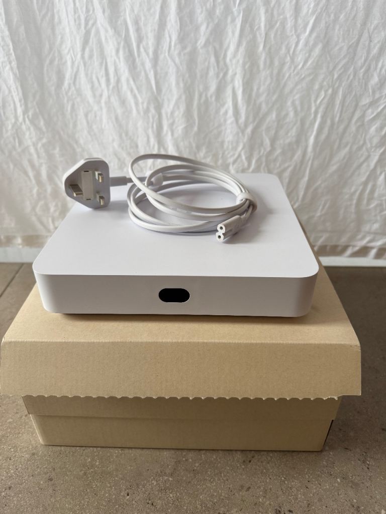 Unfi Network Video Recorder (NVR) Instant