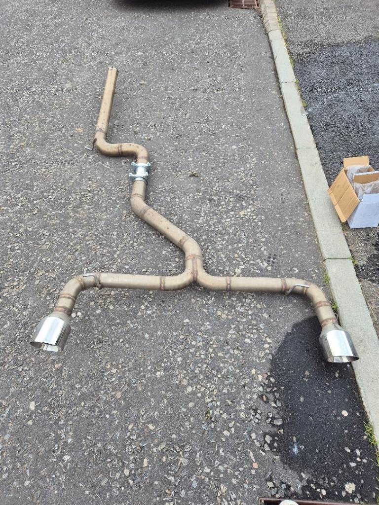 Volkswagen golf custom exhaust
