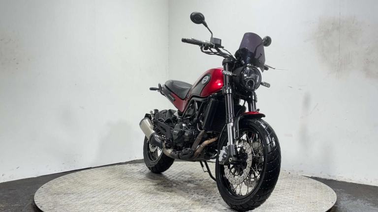 Benelli Leoncino 2019 15K MOT A2 READY 500CC NAKED BIKE WARRANTY