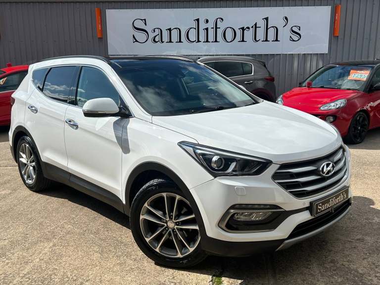 2017 Hyundai Santa Fe 2.2 CRDi Blue Drive Premium SE 5dr [7 Seats] ESTATE DIESEL Manual