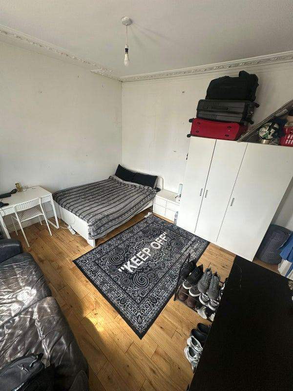 🪄🌹Modern Room in Newly Refurbished Flat with Garden – Turnpike Lane (Zone 3) 
