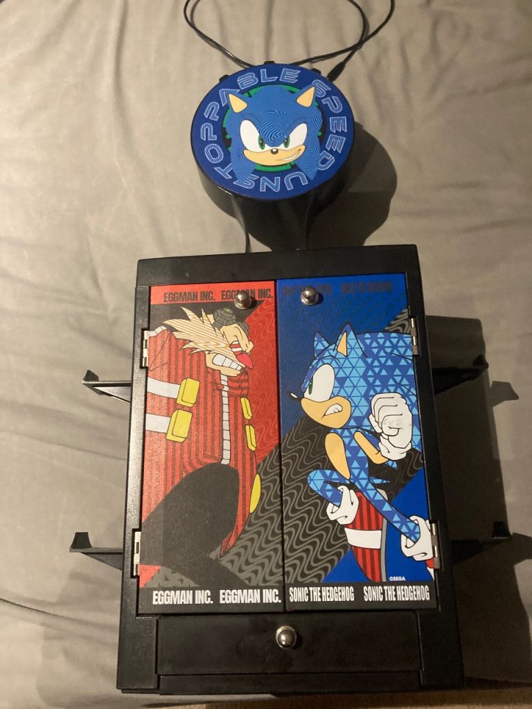 Sonic game holder
