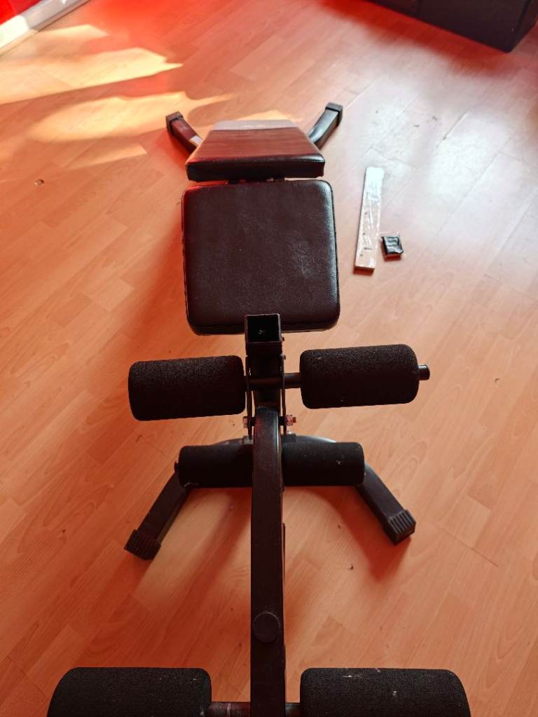 Body Fit weight training bench