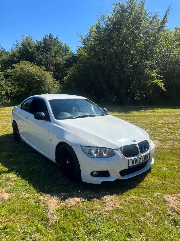 BMW, 3 SERIES, Coupe, 2012, Manual, 1995 (cc), 2 doors