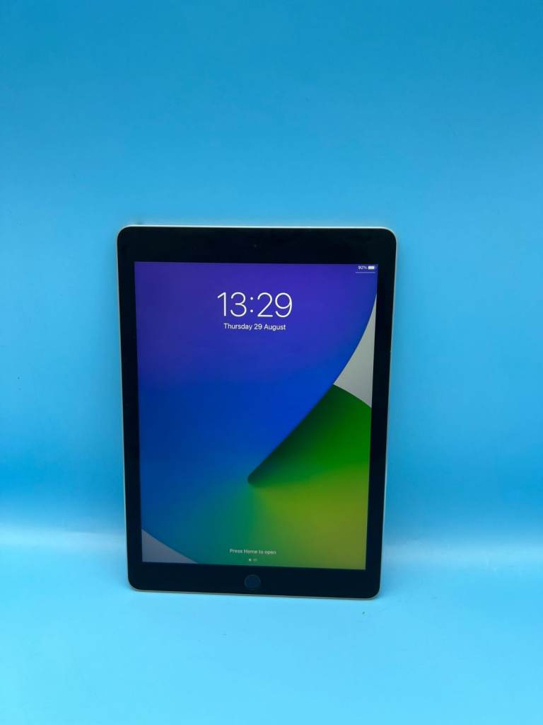 Apple iPad Air 2 – 16GB – 10” Display