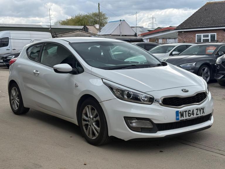  Kia Pro Ceed 1.4 VR7 Euro 5 3dr Petrol Manual