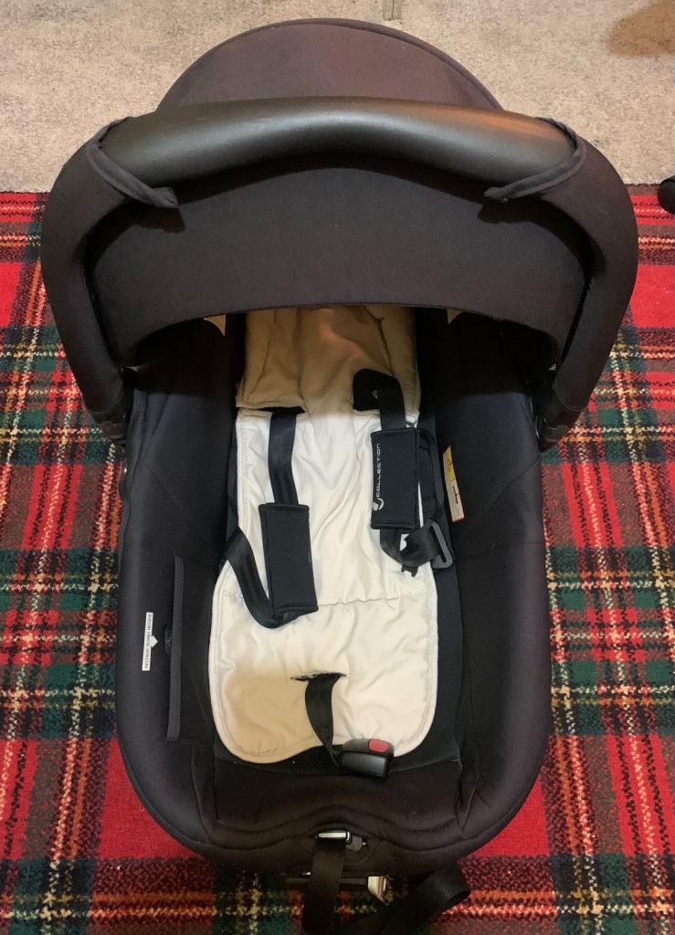 Platform and Lie flat baby/toddler car seat 