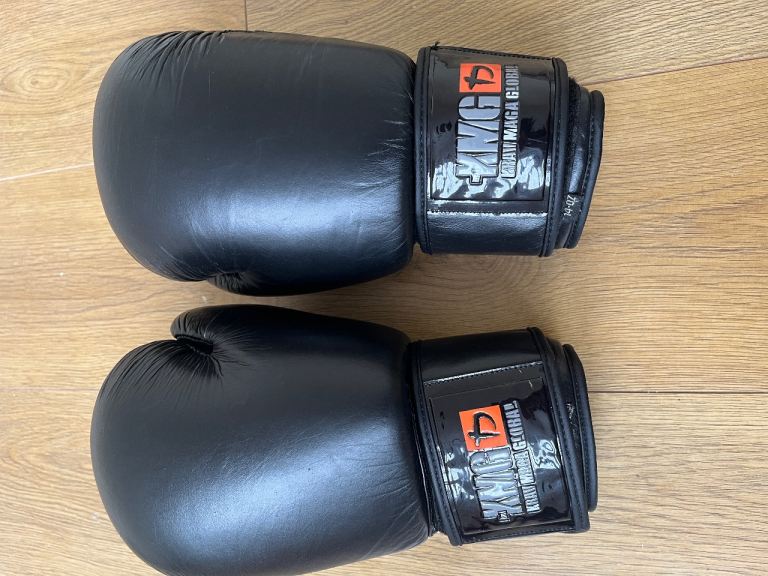 Krav Maga Global 14oz Boxing Gloves 
