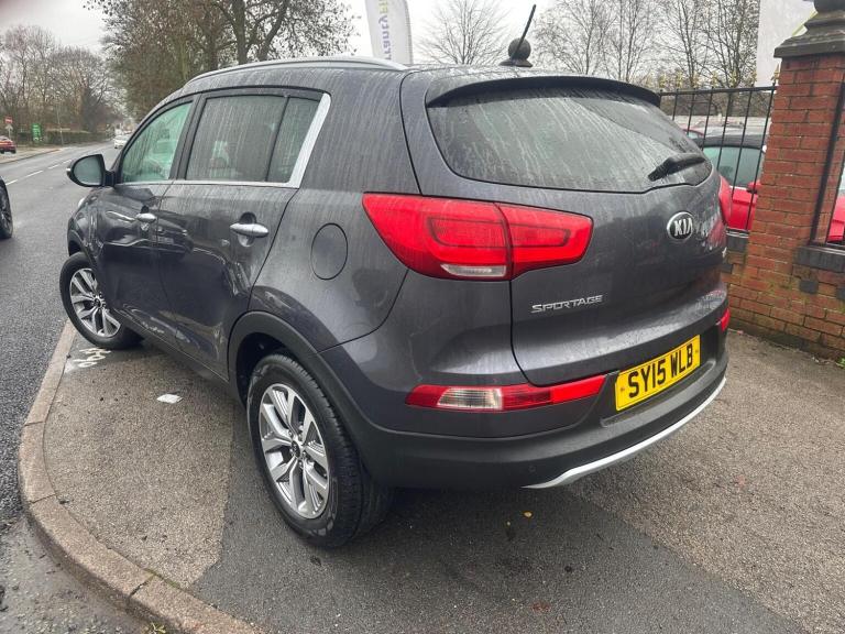 KIA SPORTAGE 1.7 CRDi EcoDynamics 2 2WD Euro 5 (s/s) 5dr 2015