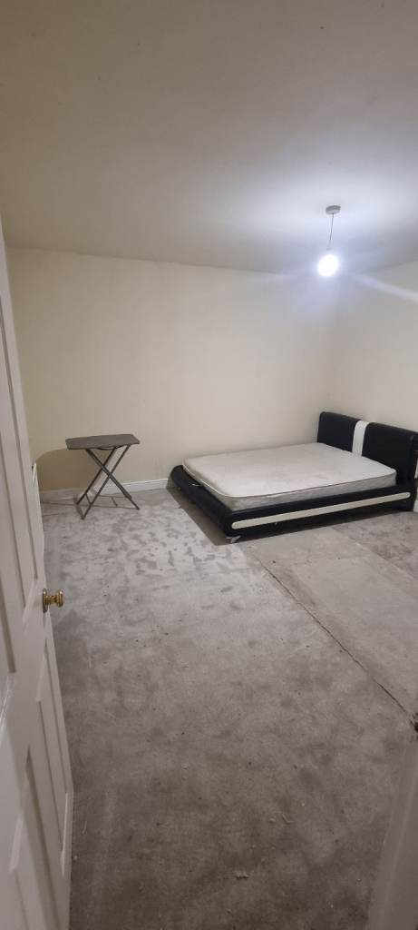 3 bedroom house share £950PCM all bills included