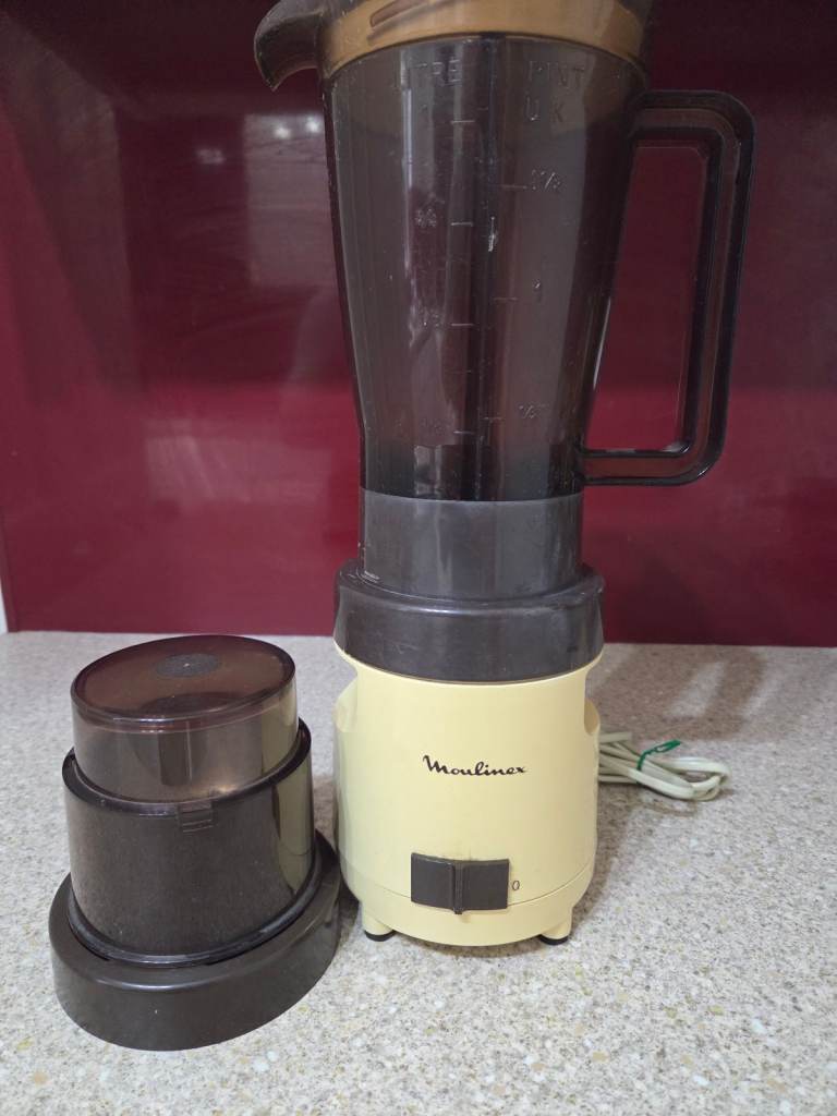 MOULINEX BLENDER AND GRINDER