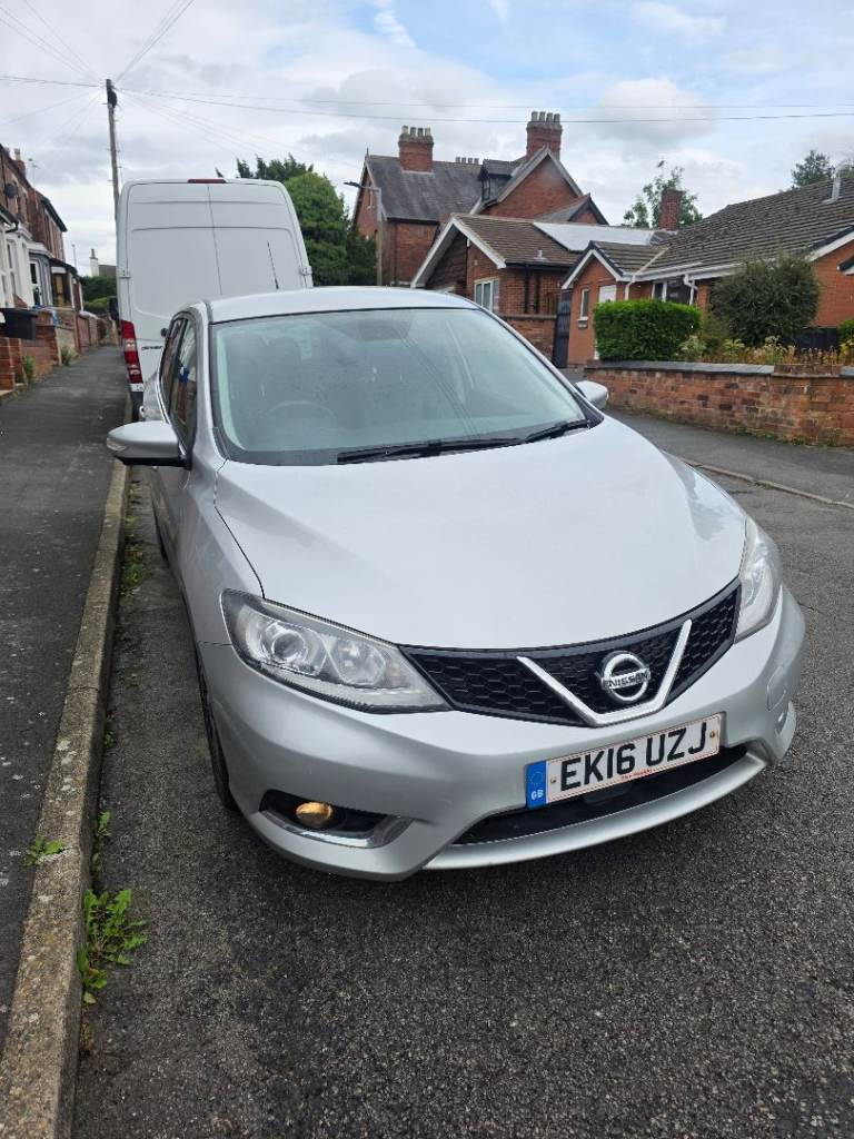 Nissan, PULSAR, Hatchback, 2016, Manual, 1461 (cc), 5 doors