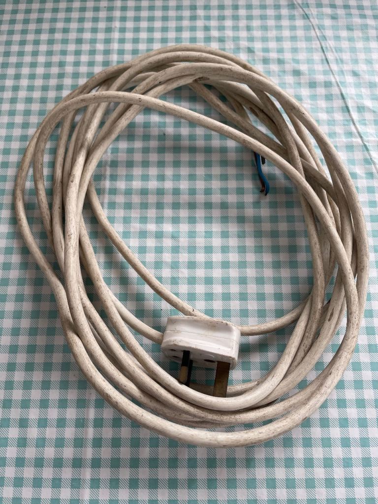 White Electrical Cable with UK Plug – Fair Condition