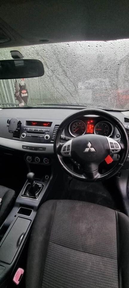 MITSUBISHI LANCER 2.0 DI-D GS2 2011