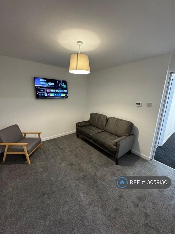 1 bedroom in Wallace Avenue, Liverpool, L36 (#3059130)