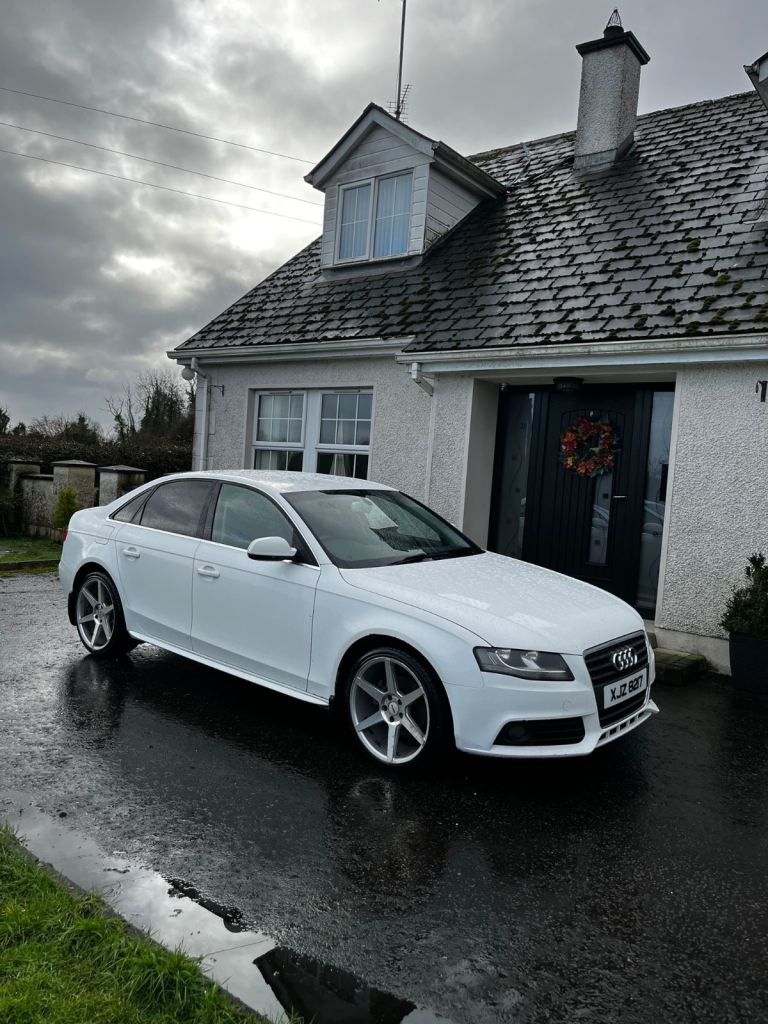 Audi, A4, Saloon, 2011, Manual, 1968 (cc), 4 doors