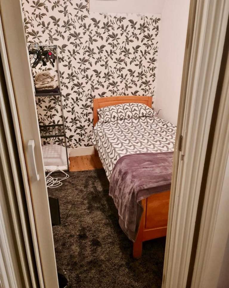 Rent Single Room - Chingford Mount Road E4 8LU