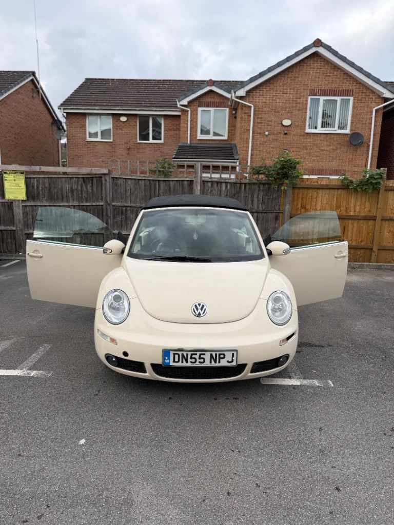 Volkswagen, BEETLE, Convertible, 2006, Semi-Auto, 1984 (cc), 2 doors