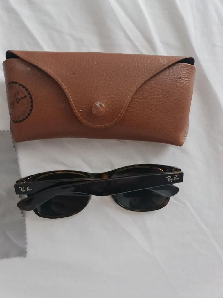 Rayban men wayfarer sunglasses tortoise