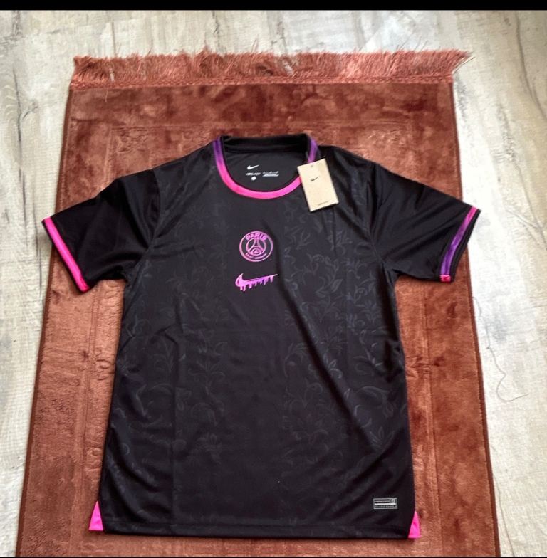 NEW Nike PSG Dri-Fit Football Shirt - Black/Pink, Size L