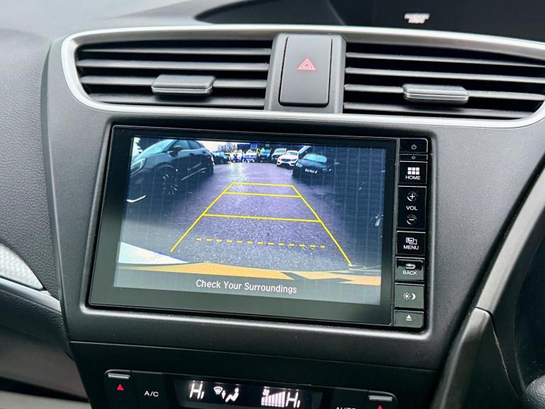 2015 Honda Civic 1.6 i-DTEC SR Euro 5 *Pearl White - Pan Roof - 60 MPG**