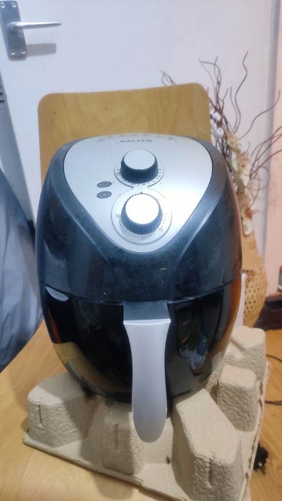 Salter 3.2L air fryer