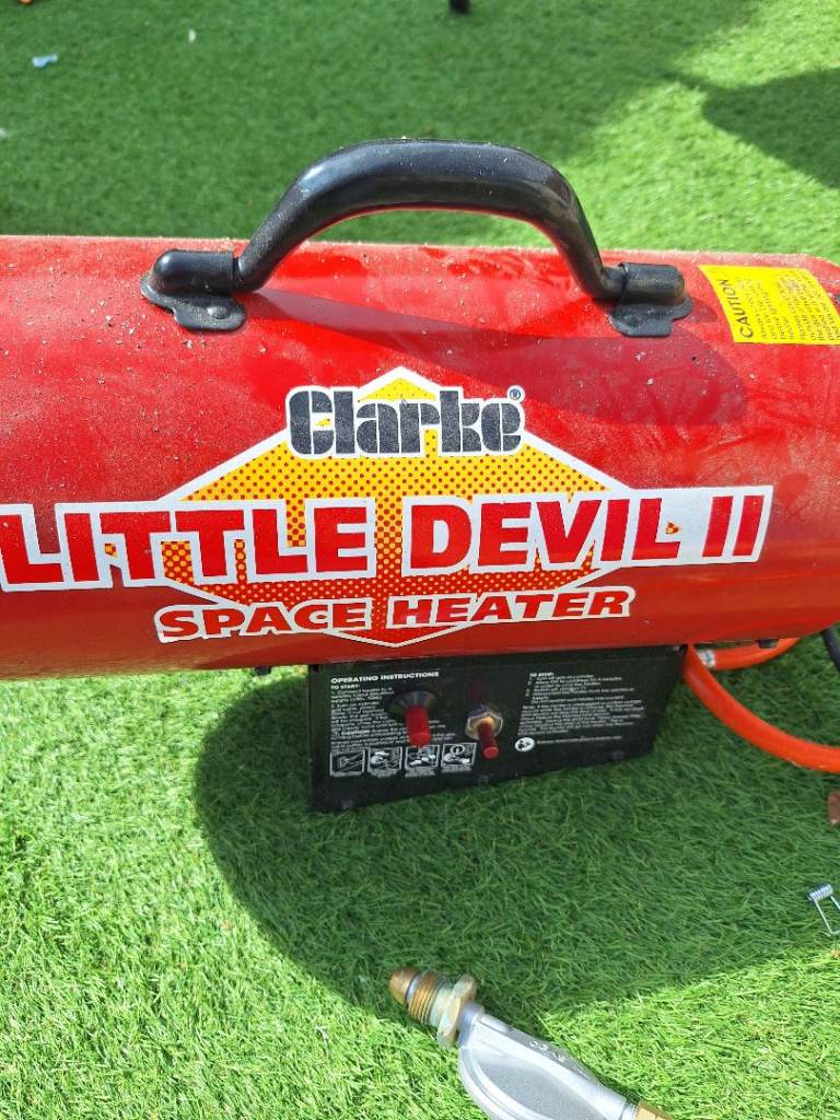 Clarke Little Devil II Space Heater – Good Condition