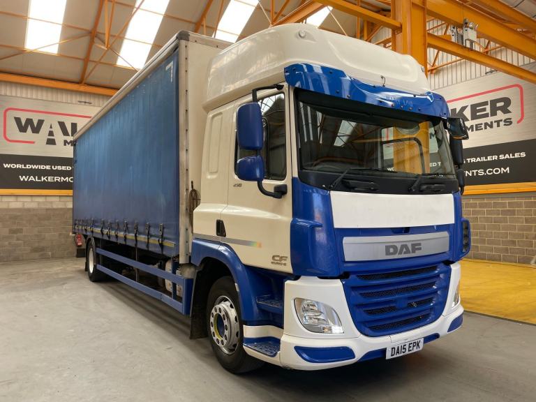 DAF CF 250 SPACE CAB *EURO 6* 4X2 18 TONNE CURTAINSIDER – 2015 – DA15 EPK