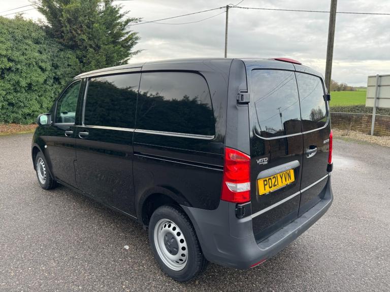 2021 Mercedes-Benz Vito 110CDI Progressive Van SWB IN BLACK 1 OWNER LIGHT USE SERVICE HISTORY PAN...