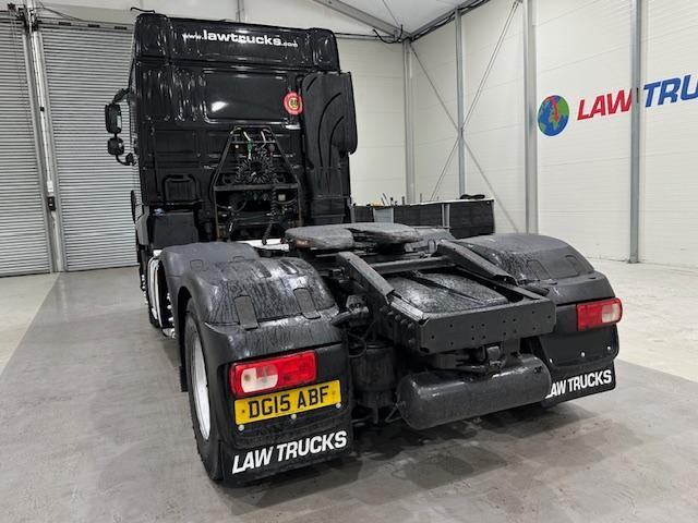 DAF XF 460 6x2 Sleeper Cab Tractor Unit