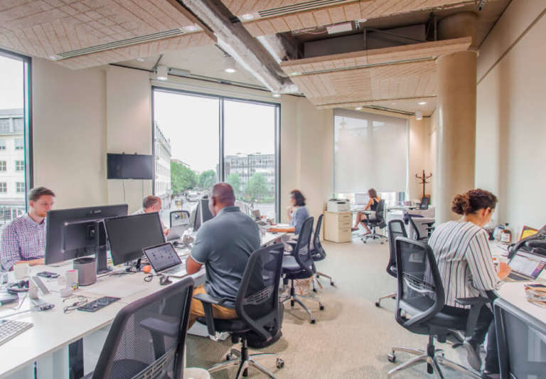 *Borough* Private Serviced Offices: Units from 2 to 85 desks for rent SE1