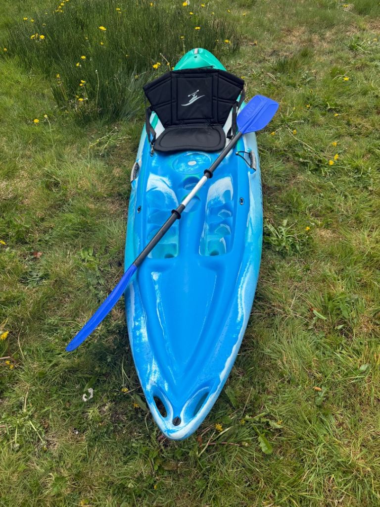 Ocean Kayak Mysto Sit-On-Top with child’s Paddle