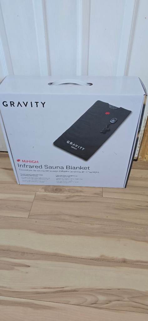 Gravity Infrared Sauna Blanket - Brand New