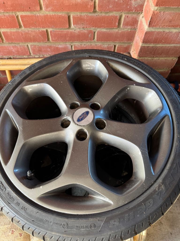 3 ST alloys with good tyres 