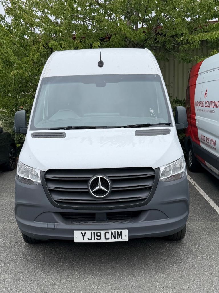 Ideal camper conversion , crew van Mercedes-Benz, SPRINTER, Panel Van, 2019, Manual, 2143 cc