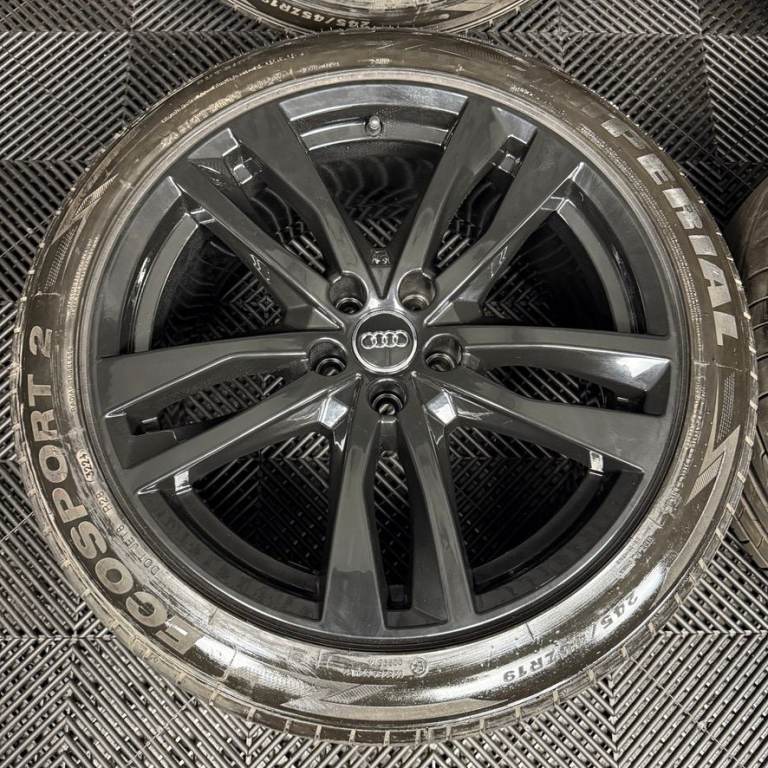 19" GENUINE AUDI A6 C8 S LINE BLACK 5 DOUBLE SPOKE ALLOY WHEELS TYRES