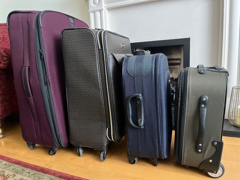 **Suitcase Bundle - 4 in Various Sizes and Colours**