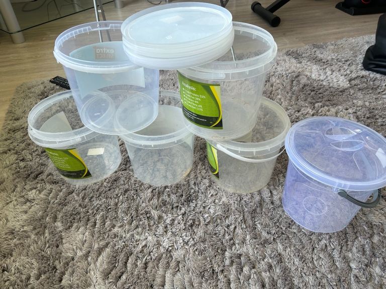 Clear Plastic 5 litre Storage Tubs with Lids 