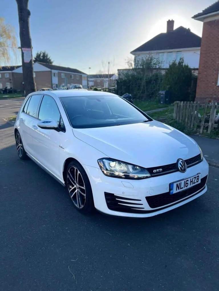 Volkswagen, GOLF, Hatchback, 2016, Manual, 1968 (cc), 5 doors