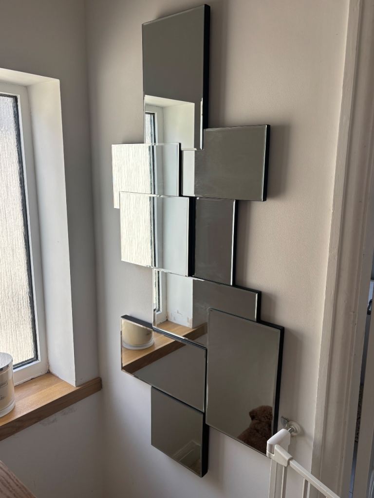 Mirror abstract design with black 